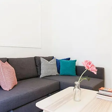 Apartment Sagrada Familia Art By Myrentalhost Barcelona
